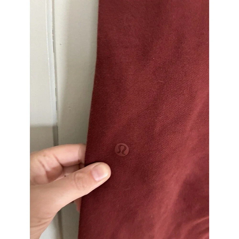 Lululemon Jogger Sweatpants L Large Relaxed Baggy Burgundy Red Drawstring Pocket